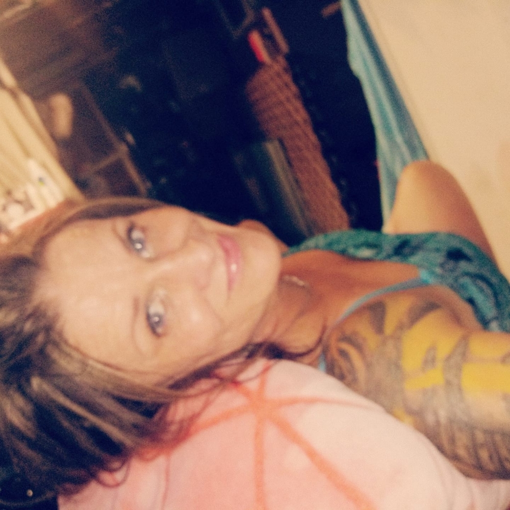 Meet your Posher, Ami